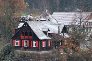 Alte Häuser Serie - Haus Felseneck in Sasbachwalden - Hier wurde der Großvater von Bertolt Brecht geboren 