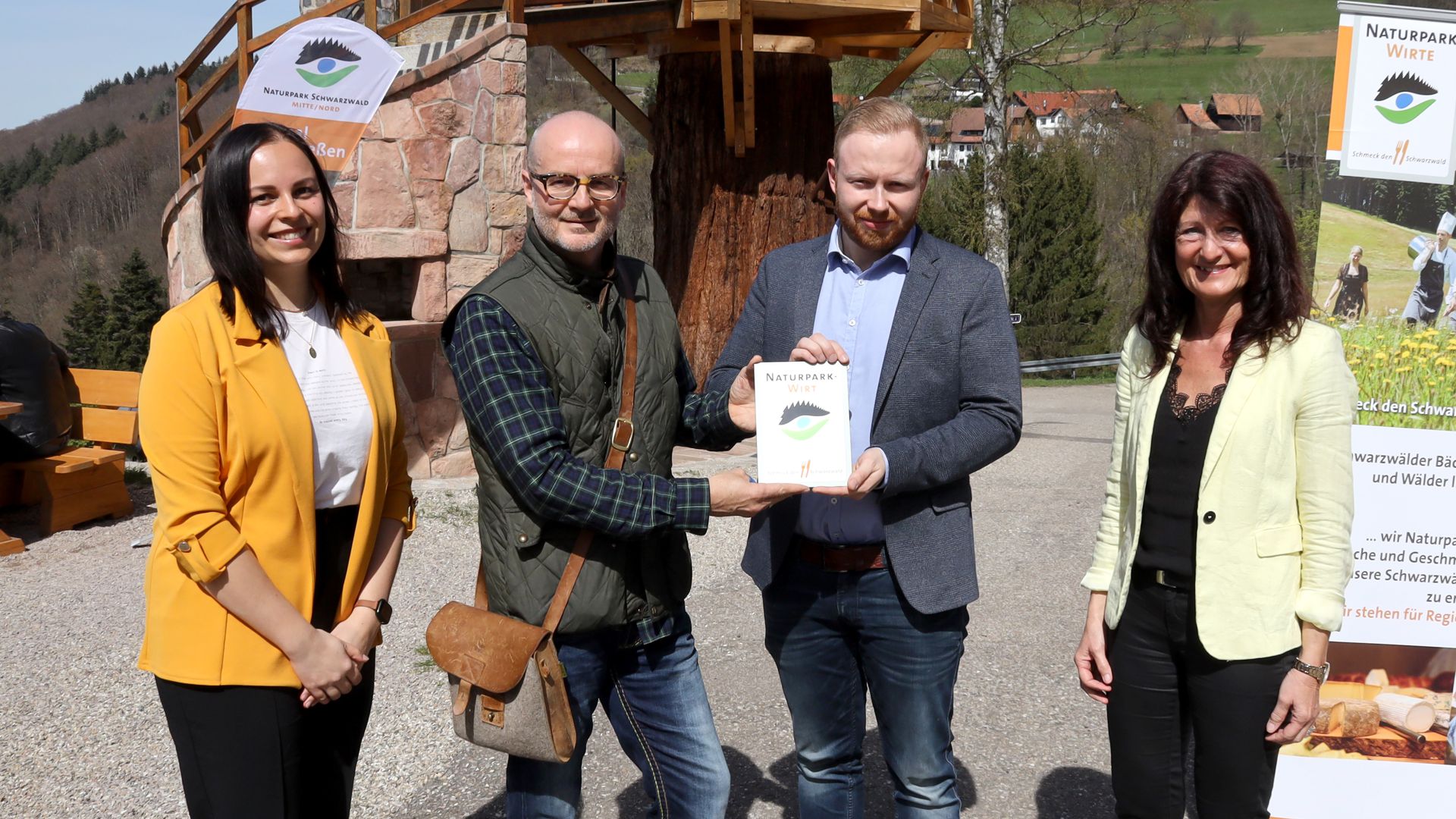 Sasbachwalden: Spinnerhof erhält Naturpark-Wirte-Plakette