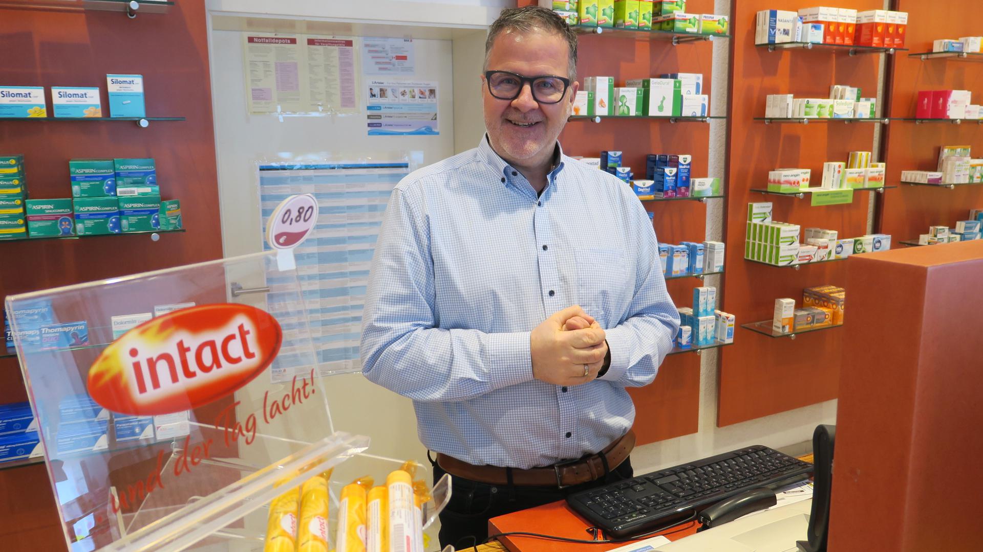 Startbereit für die Impfkampagne: Apotheker Ralph Hoppe, der die Adler-Apotheke in Rastatt besitzt, ist vorbereitet.  