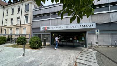 Der Eingang des Klinikums Rastatt.