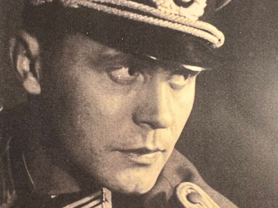 Jakob Kölmel in seiner Uniform als Militärarzt während des Zweiten Weltkriegs.