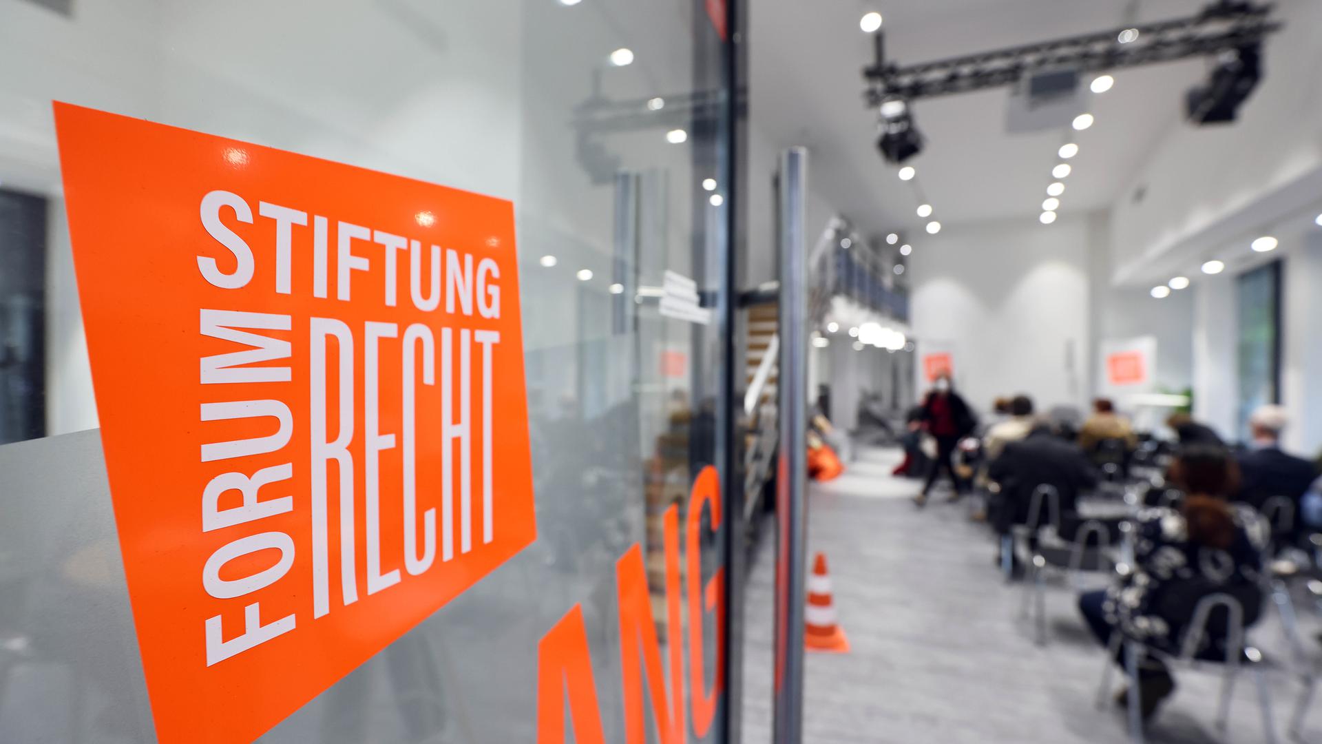 Die angemieteten Räume der „Stiftung Forum Recht“ in der Karlsruher Karlstraße sind nach Ansicht des Bundesrechnungshofes völlig ausreichend. 