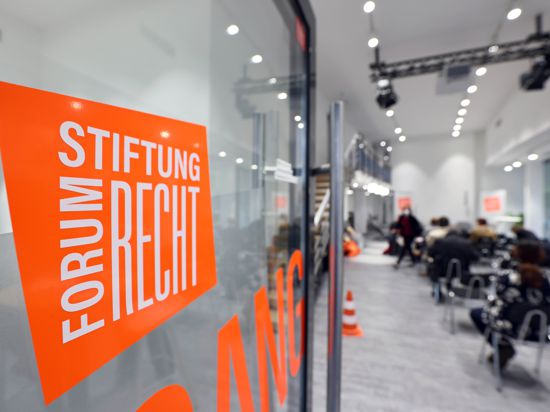 Die angemieteten Räume der „Stiftung Forum Recht“ in der Karlsruher Karlstraße sind nach Ansicht des Bundesrechnungshofes völlig ausreichend. 
