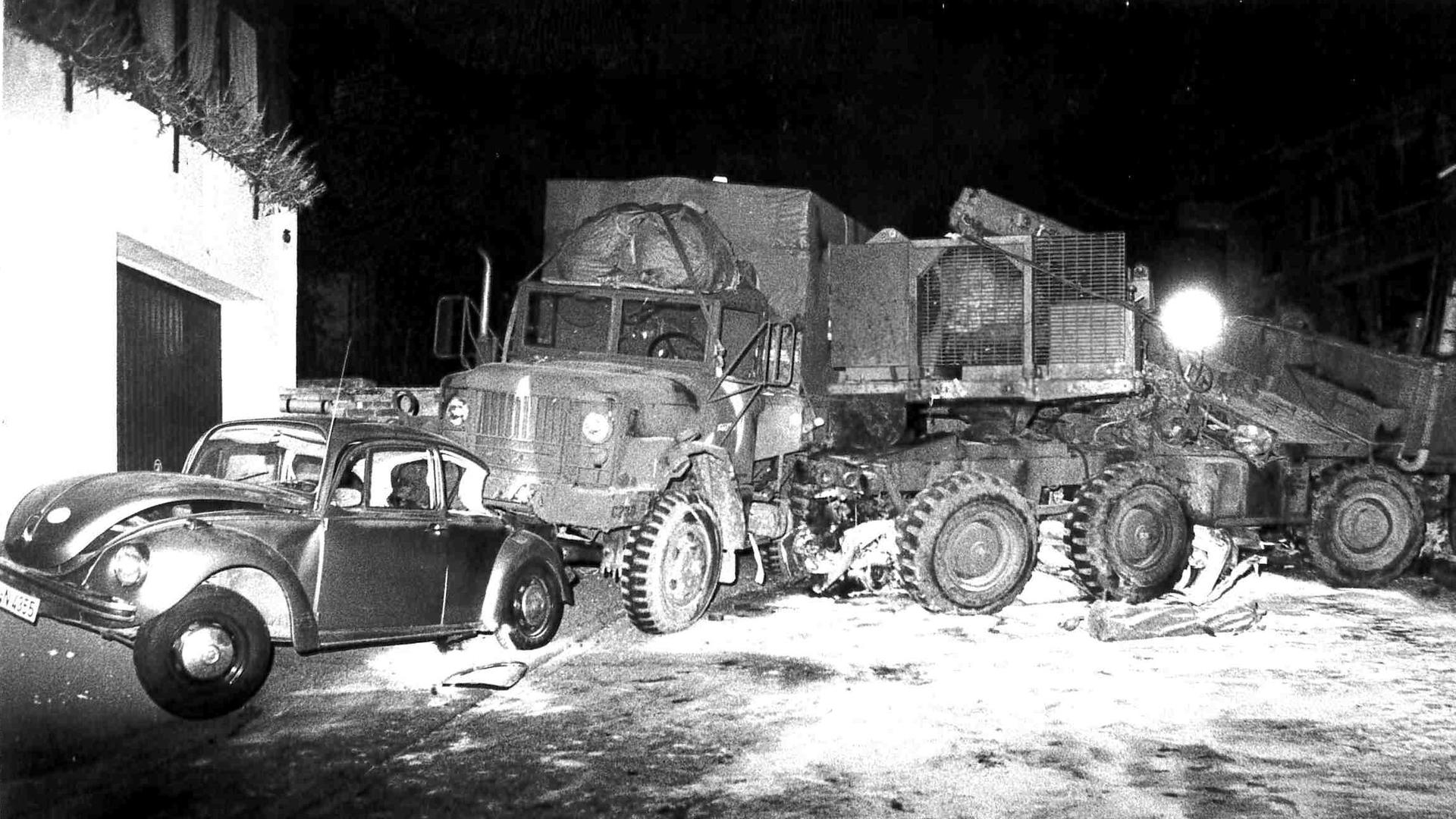 Brisante Last: Der Lkw der US-Streitkräfte, der 1982 in Waldprechtsweier verunglückte, transportierte eine Pershing-Rakete. Wegen der unklaren Gefahrenlage, mussten alle Einwohner ihre Häuser verlassen.