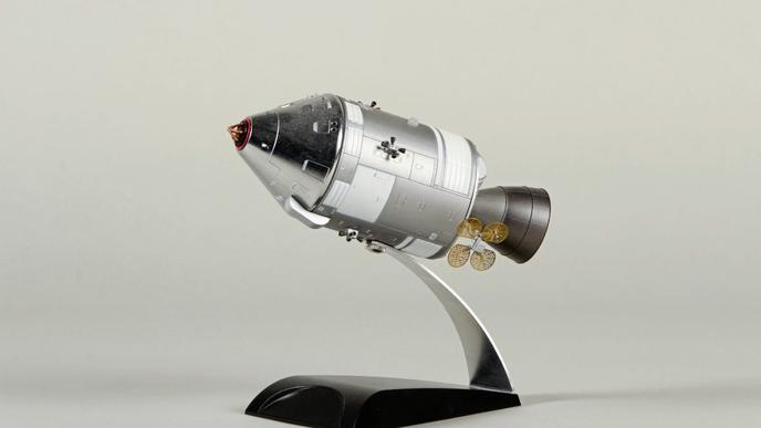 Modell eines Apollo-Raumschiffs aus den 1960er Jahren im Maßstab 1:72.