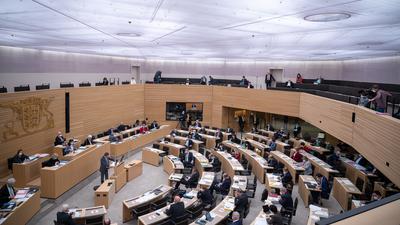 Abgeordnete bei einer Sitzung des  Landtages von Baden-Württemberg.