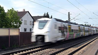 Bahnstrecke Karlsruhe-Mannheim: Viele Kommunen befürchten bei verstärktem Güter- und Personenverkehr weitere Lärmbelästigungen. 