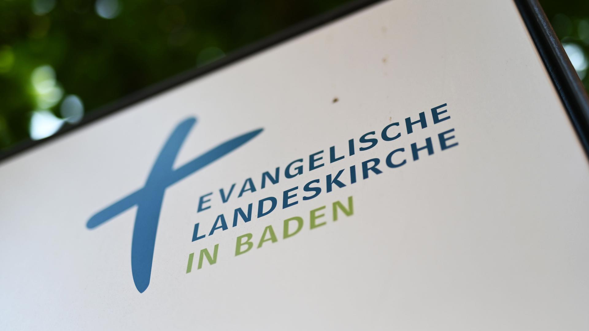 Spannung vor der Wahl: Die Evangelischen Landeskirche Baden mit Sitz in Karlsruhe erwartet am Freitag Klarheit, wer das Amt des Landesbischofs oder der Landesbischöfin ab Frühjahr 2022 übernimmt. 