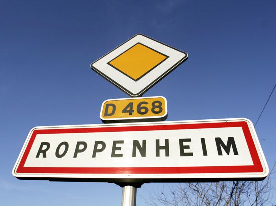 Ortsschild Roppenheim