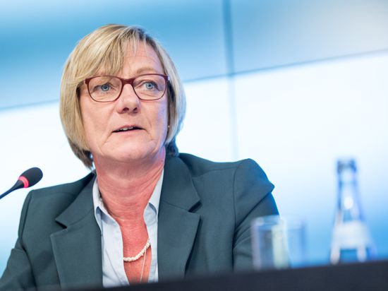 Viele Optionen gibt es nicht: Die scheidende Finanzministerin Edith Sitzmann (Grüne) wird in den Gesprächen vermutlich einen düsteren Ausblick auf die Finanzlage im Land geben.