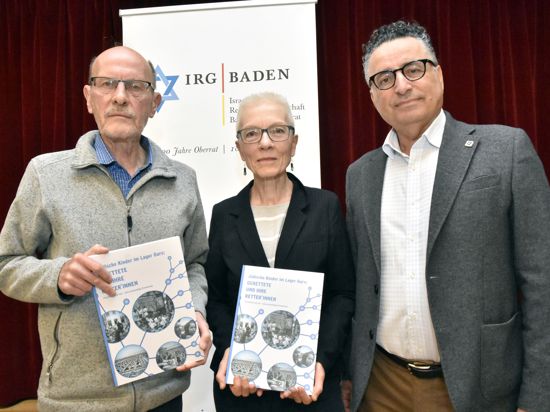 Buchvorstellung IRG Baden, Retter und Gerettet in Gurs; Gerhard und Brigitte Brändle - mit Rami Suliman, dem Vorsitzenden des Oberrats der Badischen Juden. 