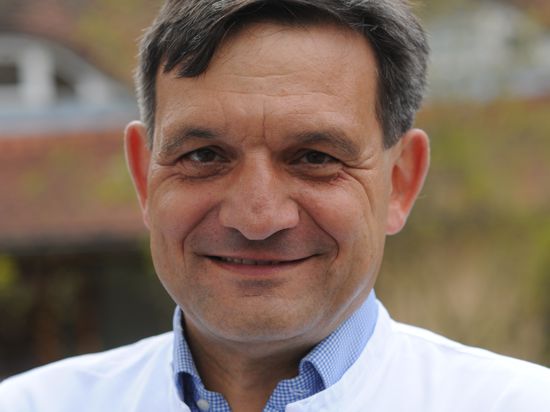 Thomas Breitkreuz, Facharzt für Innere Medizin, Anthroposophische Medizin und Palliativmedizin im Paracelsus-Krankenhaus in Bad Liebenzell