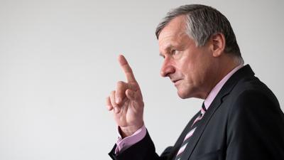 Hans-Ulrich Rülke, Vorsitzender der FDP-Fraktion im Landtag von Baden-Württemberg, nimmt an einem Gespräch mit der Deutschen Presse-Agentur (dpa) teil. (zu dpa «Rülke warnt vor dem totalen Lockdown») +++ dpa-Bildfunk +++