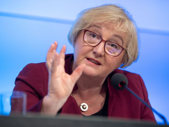 Theresia Bauer (Bündnis 90/Die Grünen), Ministerin für Wissenschaft, Forschung und Kunst von Baden-Württemberg, spricht.