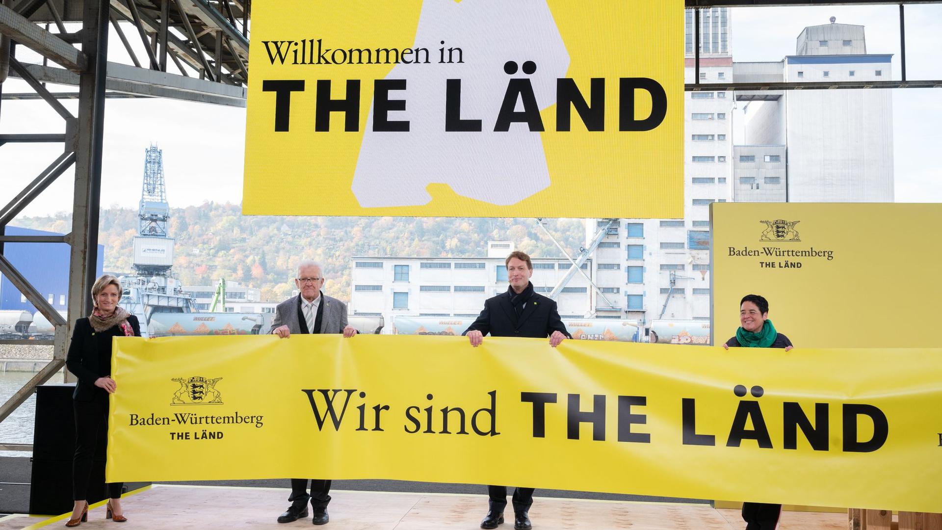 Bei der Präsentation der Werbekampagne für Baden-Württemberg mit dem Titel „The Länd“ hatten die Beteiligten noch Grund zu lachen.