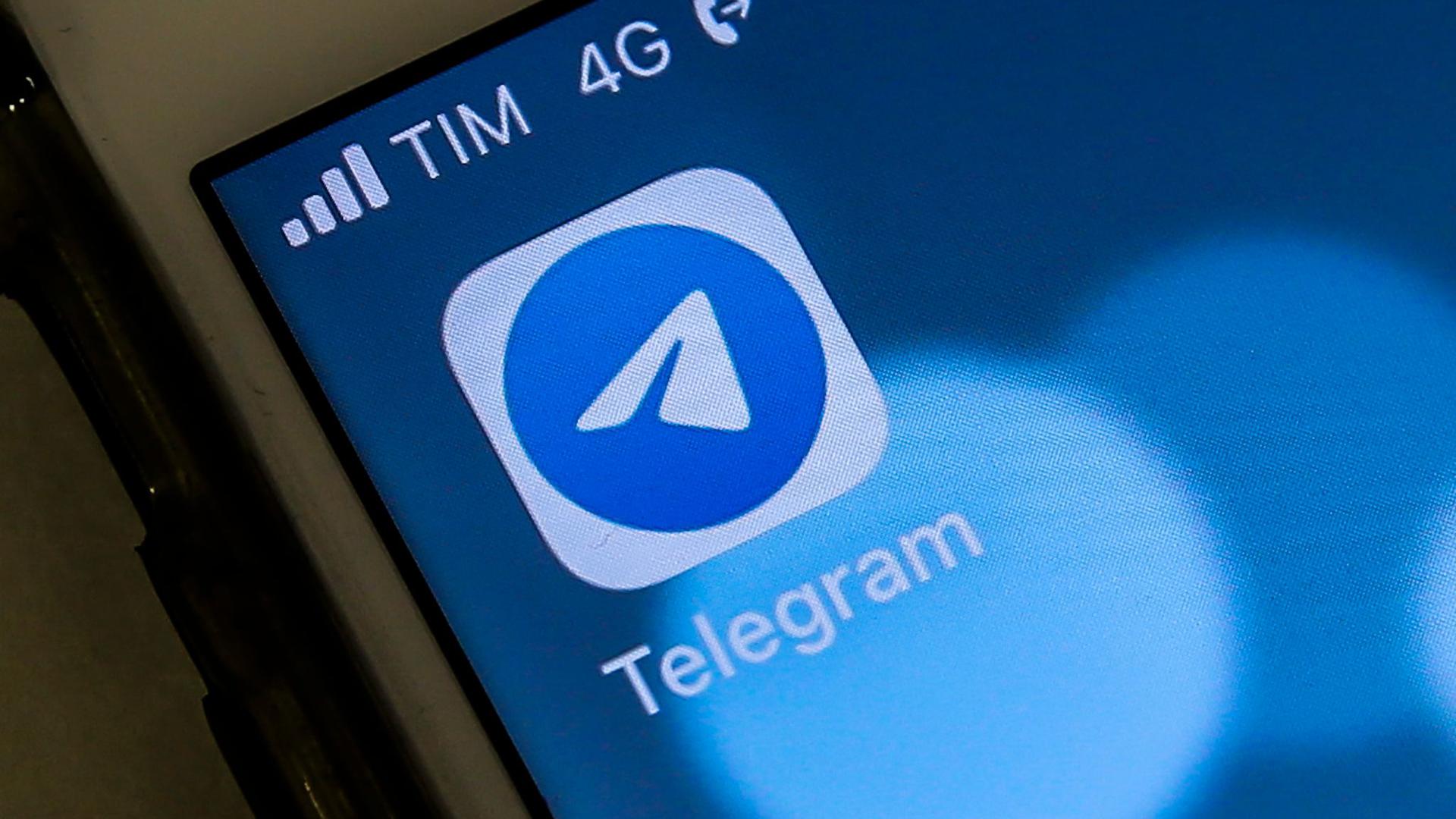 Telegram-App am Bildschirm eines Smartphones.
