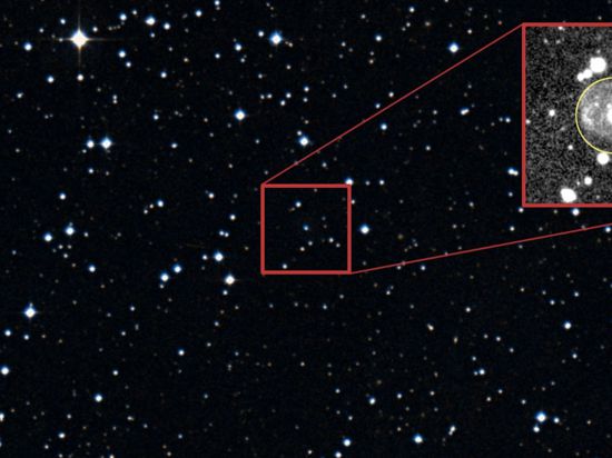 Bild aus einer „Himmelsdurchmusterung“, zentriert auf den neu entdeckten Stern SALT J203959.5-034117.