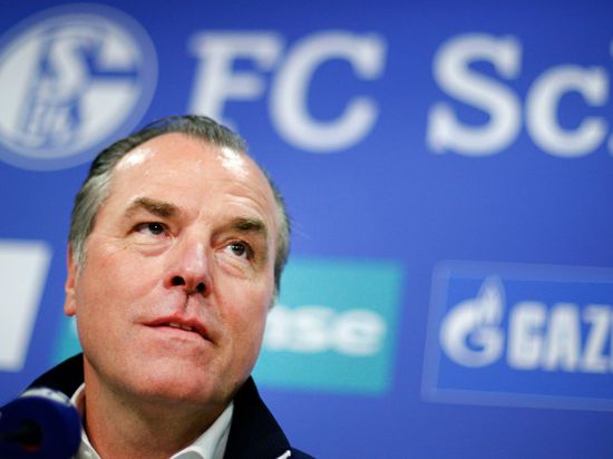 Schalkes Aufsichtsratsvorsitzender Clemens Tönnies wird nach einem Bericht zurücktreten.