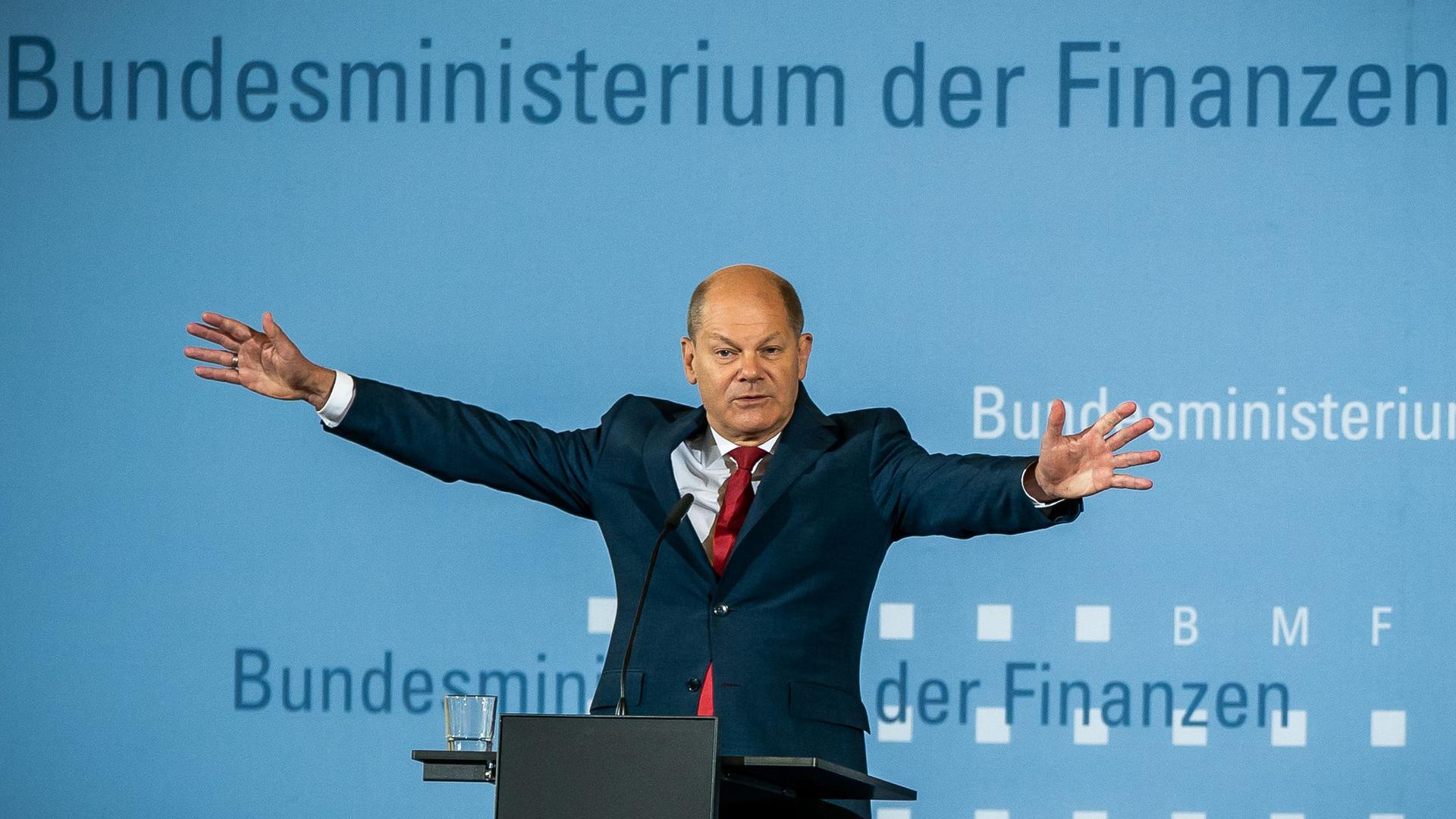 Muss sehr viele Schulden aufnehmen: Finanzminister Olaf Scholz (SPD).