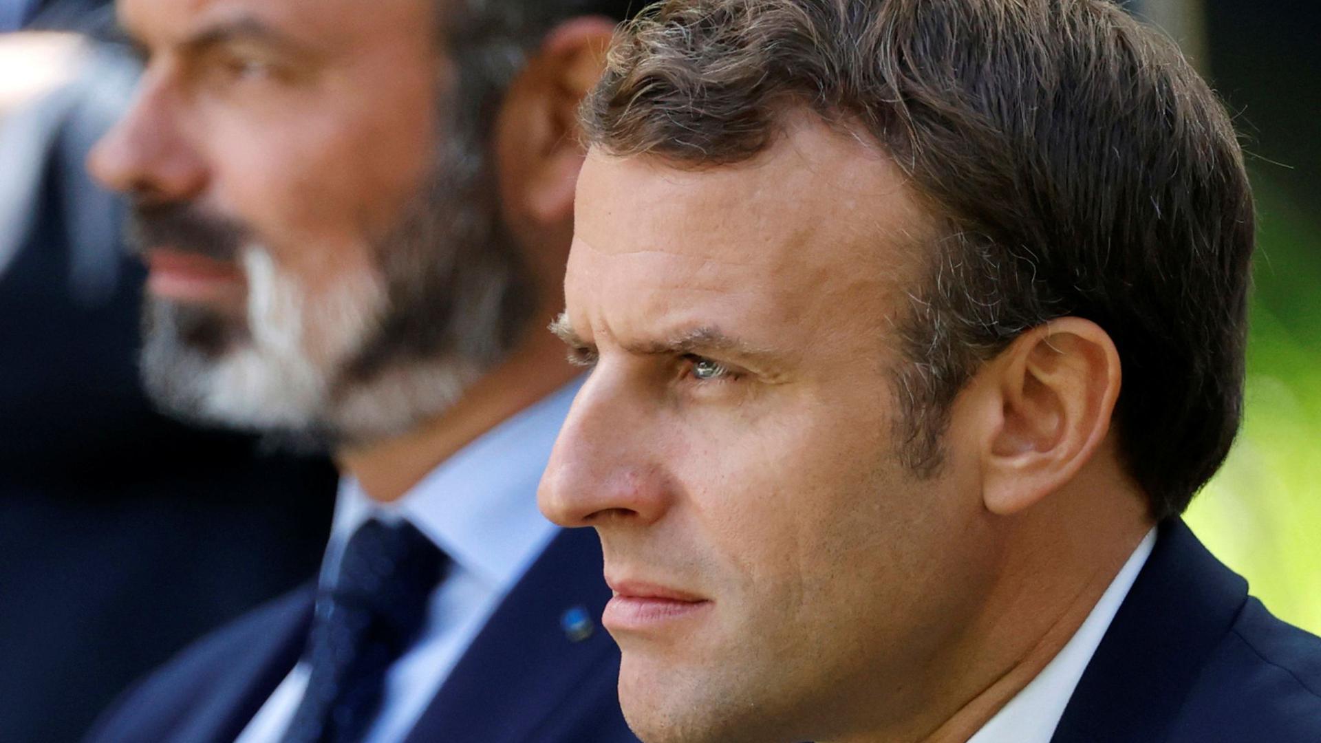Emmanuel Macron (r), Präsident von Frankreich, und Edouard Philippe, Premierminister von Frankreich.