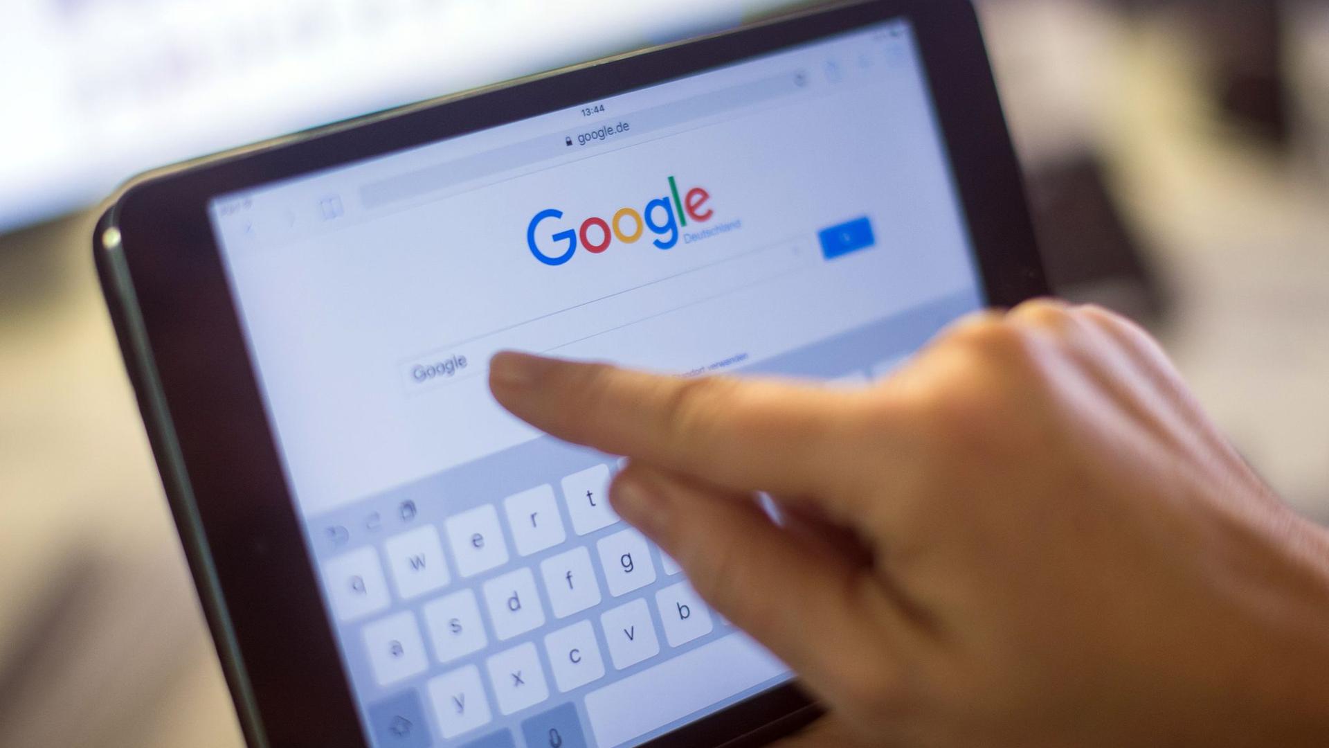 Der BGH entscheidet erstmals zu zwei Klagen gegen Google zum „Recht auf Vergessenwerden“ im Internet auf Basis der europäischen Datenschutz-Grundverordnung.