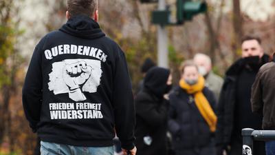 Teilnehmer einer „Querdenken“-Demonstration in Berlin (Archiv).