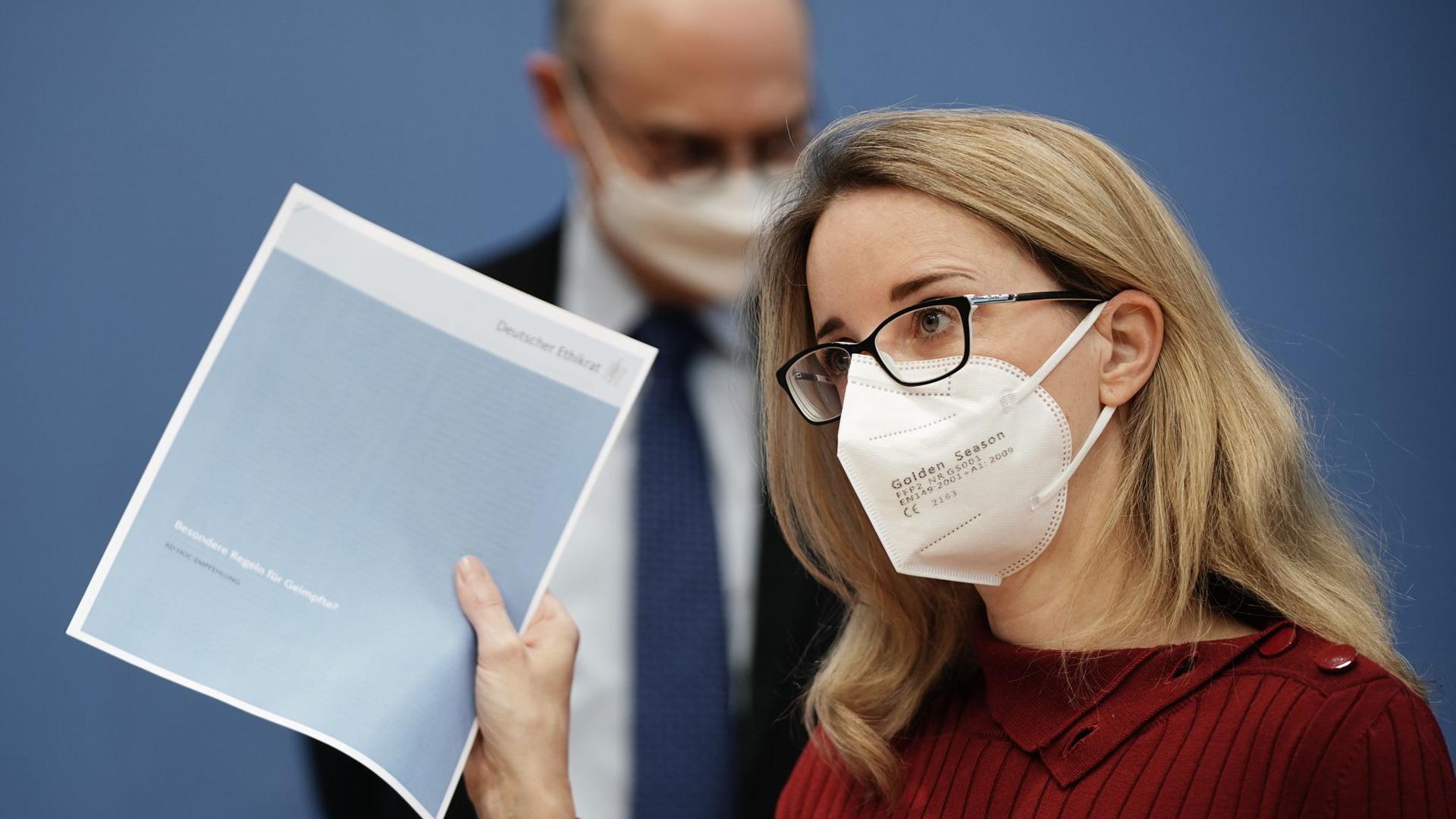 Alena Buyx, Vorsitzende des Deutschen Ethikrats: Der Deutsche Ethikrat berät die Bundesregierung in ethischen Fragen zur Pandemie.