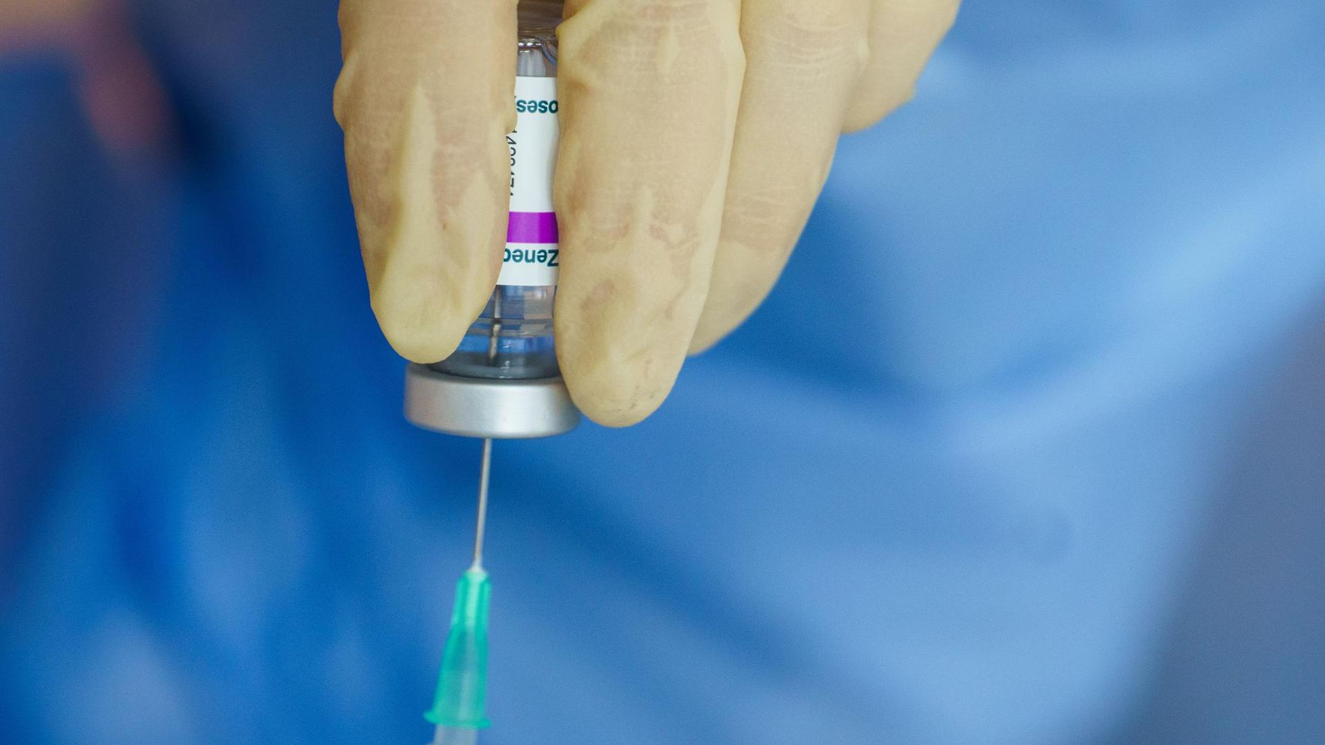 Die Ständige Impfkommission wird den Astrazeneca-Impfstoff in Deutschland auch für Menschen ab 65 Jahren empfehlen.