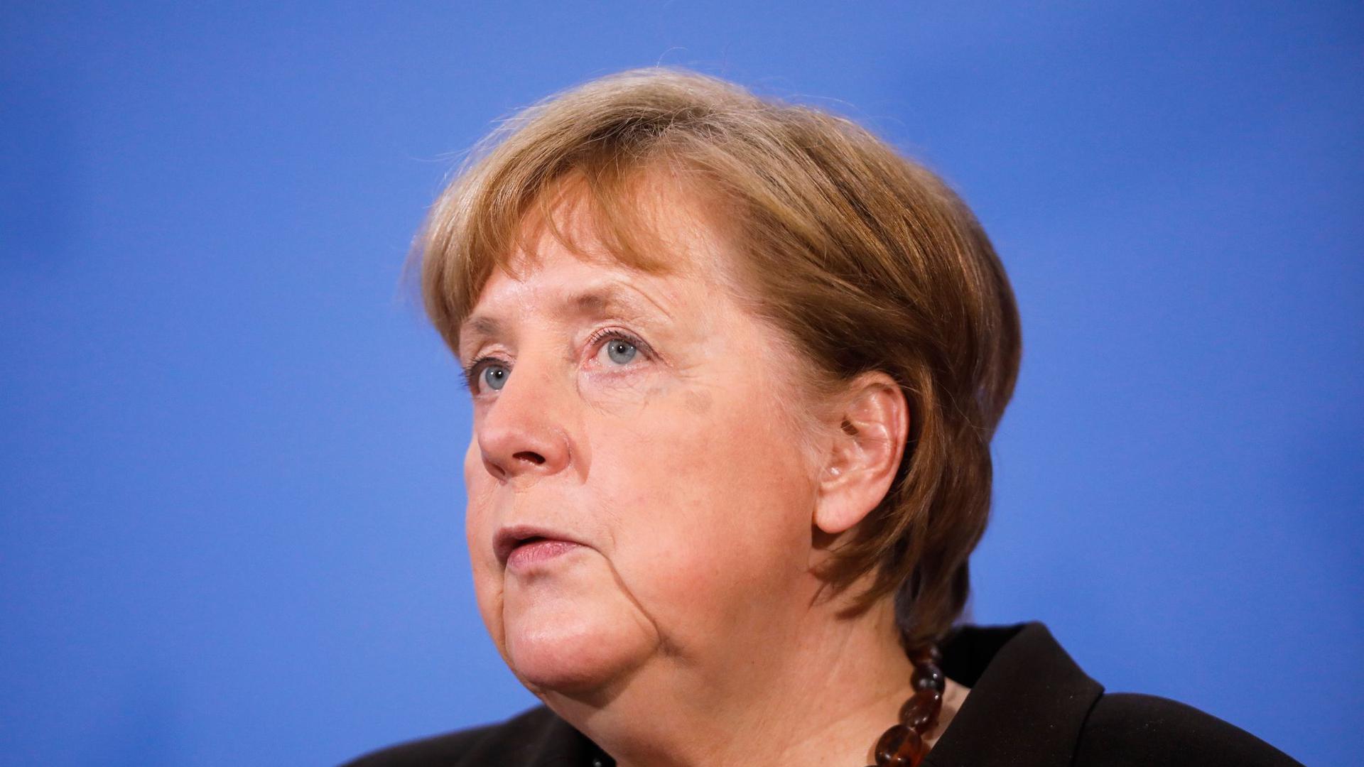 „Mit unserem Verhalten können wir das starke Wachstum der Infektionszahlen wieder bremsen“, sagt Kanzlerin Merkel.