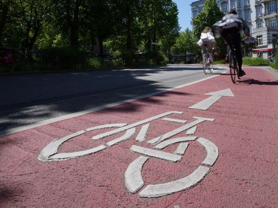 Das Fahrradfahren in Deutschland soll sicherer werden.