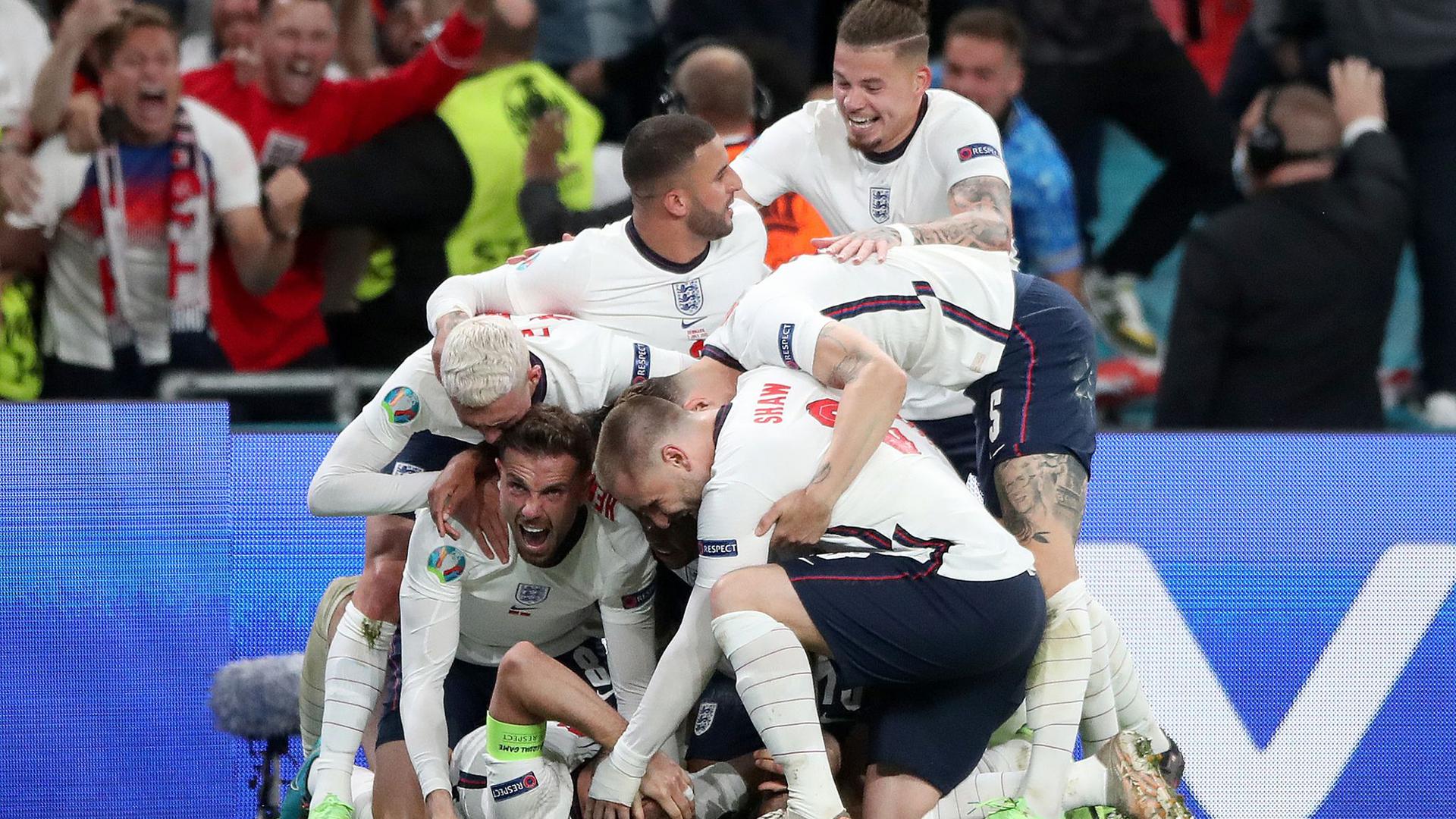 England steht nach dem Sieg gegen Dänemark im EM-Finale gegen Italien.