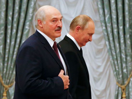 Alexander Lukaschenko zu Gast bei Russlands Machthaber Wladimir Putin in Moskau. Putin hatte Lukaschenko vergangenen Donnerstag in Moskau zum Gespräch empfangen.
