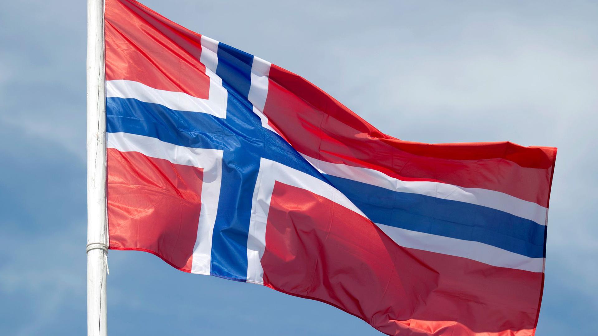 Mehrere Menschen sind bei einer Gewalttat in Norwegen verletzt und getötet worden.