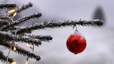Der Klimawandel schmälert in vielen Regionen Deutschlands die Aussicht auf Weiße Weihnachten.