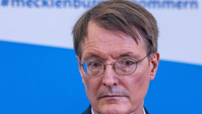 Gesundheitsminister Karl Lauterbach (SPD) spricht sich klar gegen ein Impfregister aus.