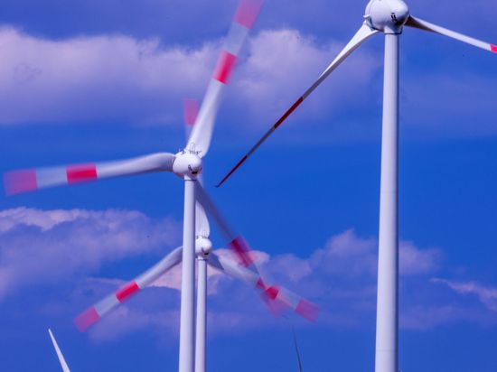 Durch kommunale und bürgerschaftliche Teilhabe könnten laut dem Bundesverfassungsgericht die „Akzeptanzprobleme“ beim Ausbau der Windenergie verringert werden.