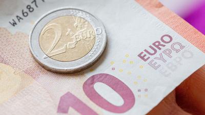 Der gesetzliche Mindestlohn in Deutschland steigt am 1. Oktober auf 12 Euro.