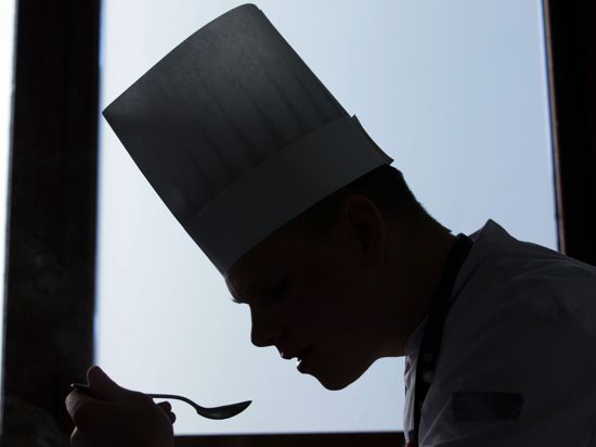 Der Gourmetführer „Gault&Millau“ bewertet Spitzenrestaurants.