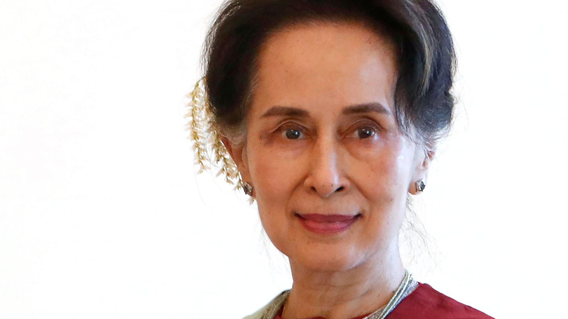 Aung San Suu Kyi ist ins Gefängnis gebracht worden.