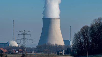 Werden Investitionen in Gas- und Atomkraftwerke bald als „grün“ eingestuft?