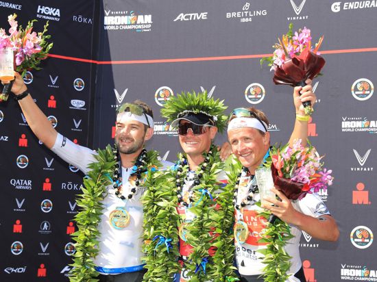 Der Norweger Gustav Iden (M) hat die Ironman-WM auf Hawaii gewonnen.