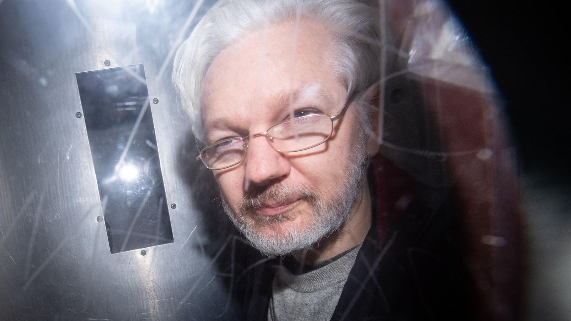 Wikileaks-Gründer Julian Assange droht seit Jahren die Auslieferung an die USA (Archivbild).