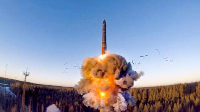 Ein Interkontinental-Raketentest in Russland: Der „New Start“-Vertrag verpflichtet die USA und Russland dazu, ihre atomaren Sprengköpfe jeweils auf maximal 1.550 zu reduzieren.