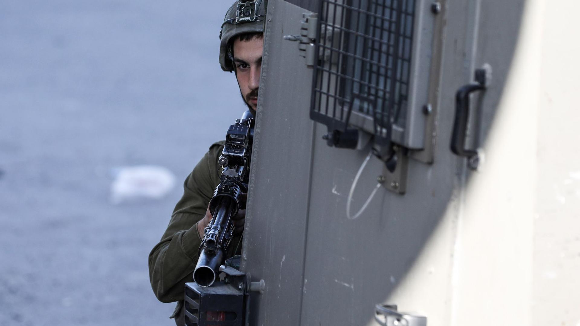 Ein israelischer Soldat im Einsatz im Westjordanland. (Symbolbild)