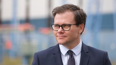 „Das Bittere ist, dass es zu wenig Interesse in Westdeutschland gibt für die Situation in Ostdeutschland“, sagt der Ostbeauftragte des Bundes, Carsten Schneider.