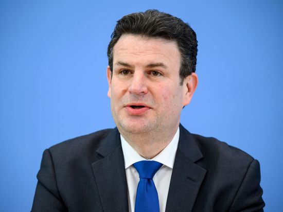 Bundesarbeitsminister Hubertus Heil (SPD) will Klarheit beim Heizungsgesetz.