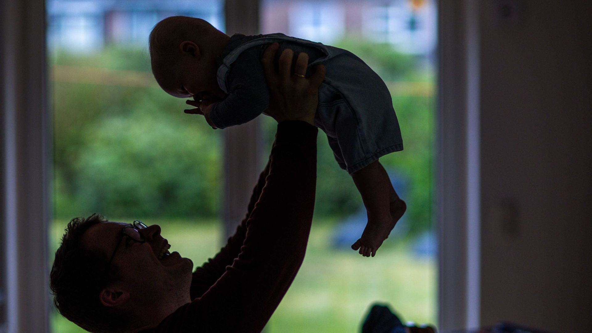 SAP rechnet mit 700 bis 800 Vätern pro Jahr in Deutschland, wenn mehr als 90 Prozent der Berechtigten das Angebot annehmen.