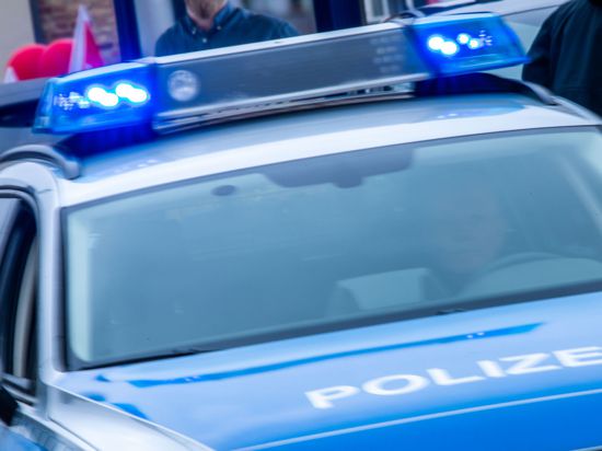 Rund 300 Polizisten und Polizistinnen waren im Dresden im Einsatz.