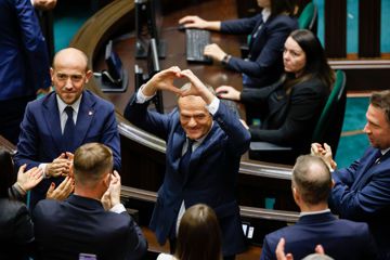 Polens Parlament hat den früheren Oppositionsführer Donald Tusk zum künftigen Regierungschef bestimmt.