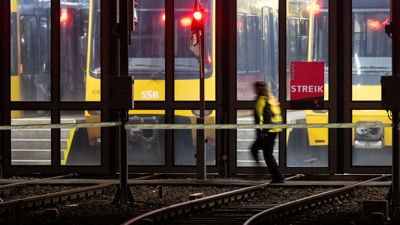 Die Gewerkschaft Verdi hat für Freitag ganztägige Warnstreiks im öffentlichen Personennahverkehr in fast allen Bundesländern angekündigt.